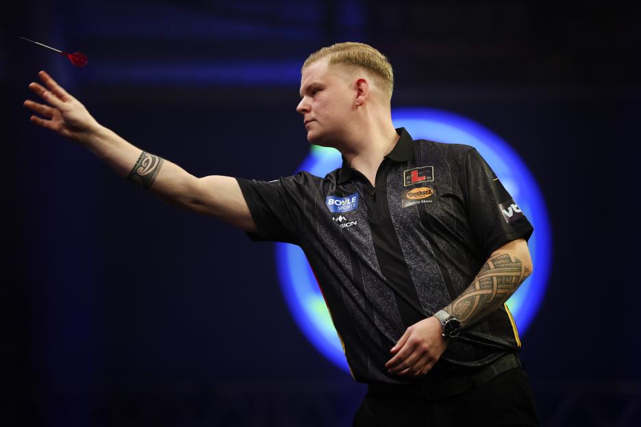 Luke Littler's Opponent Shocks the Darts World by Turning His Back and 'Blocking PDC' After Historic Championship Upset