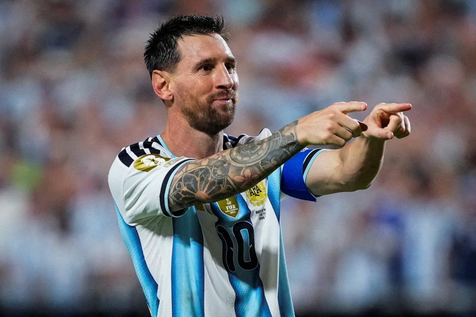 The Wider Image: The World Cup kicks off - in photos