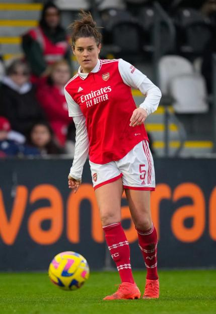 Jen Beattie (5 Arsenal) passes the ball during the FA Women's Super League match between Arsenal and Everton.