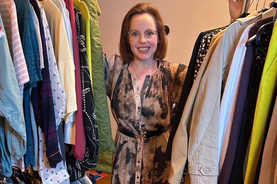 'How I Earn Hundreds with My Whatnot Side Hustle Before School Drop-Off at 5:30 AM – Your Guide to Cashing In on the 'New Vinted''