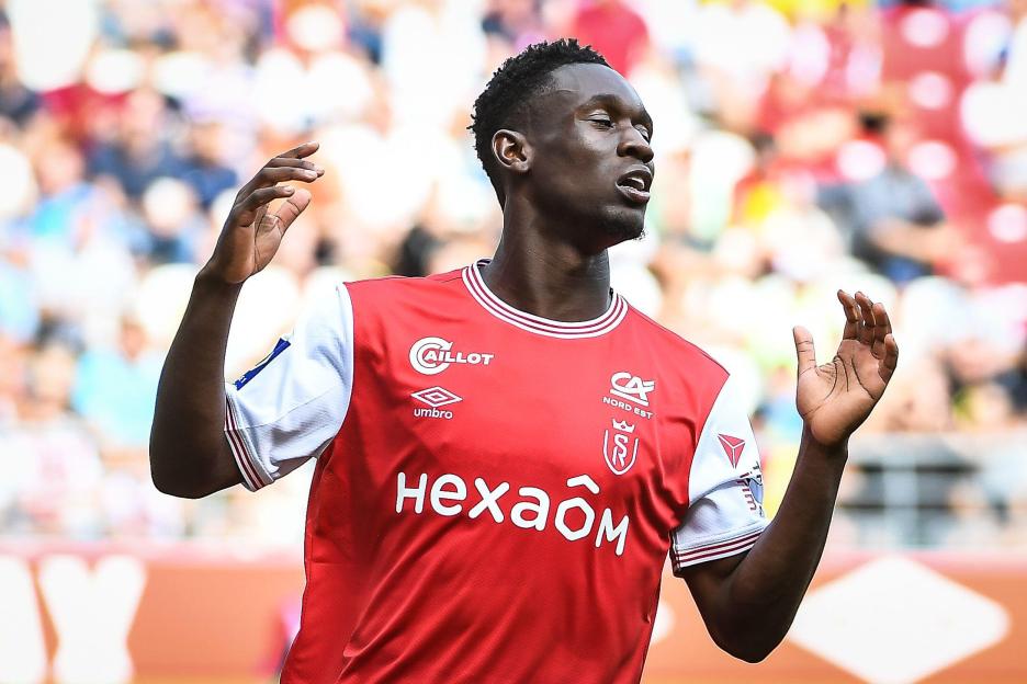 Reims, France. 04th Sep, 2022. Folarin BALOGUN of Reims looks dejected during the French championship Ligue 1 football match between Stade de Reims and RC Lens on September 4, 2022 at Auguste Delaune stadium in Reims, France - Photo Matthieu Mirville