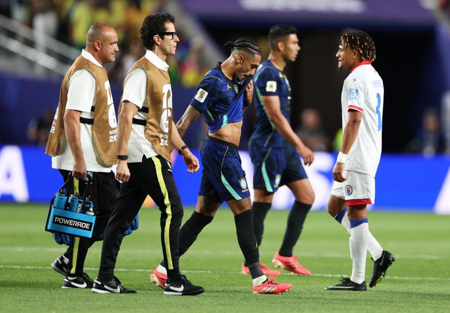 Brazil Faces Injury Setback as Raphinha Exits Match Against Haiti Ahead of Scotland World Cup Showdown