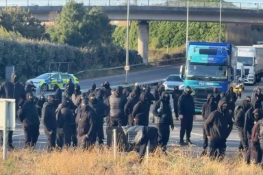 Chaos in Dover: Masked Protesters Block Roads as P&O Alerts to Limited Port Access