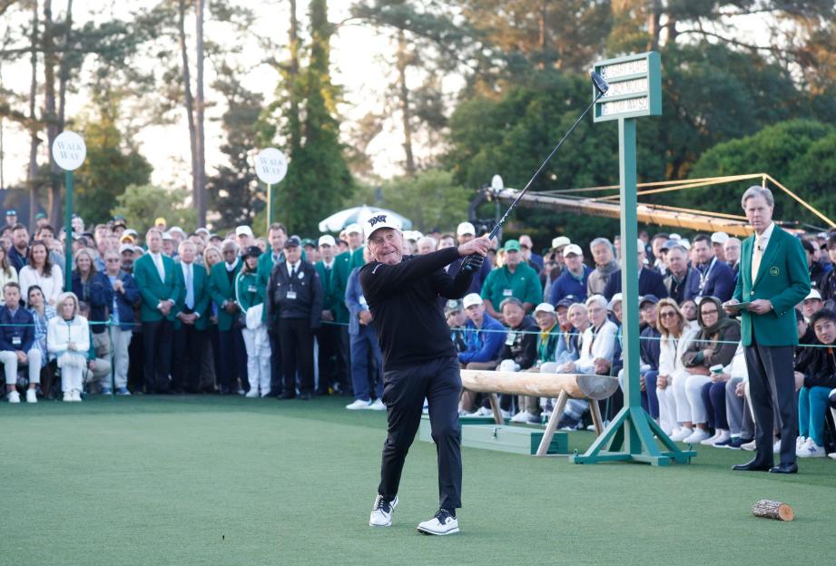Augusta, United States. 09th Apr, 2026. Golfing legend Gary Player tees off during the ceremonial opening ceremony before the start of the first day of the Masters Tournament at Augusta National Golf Club on Thursday, April 9, 2026, in Augusta, Georg