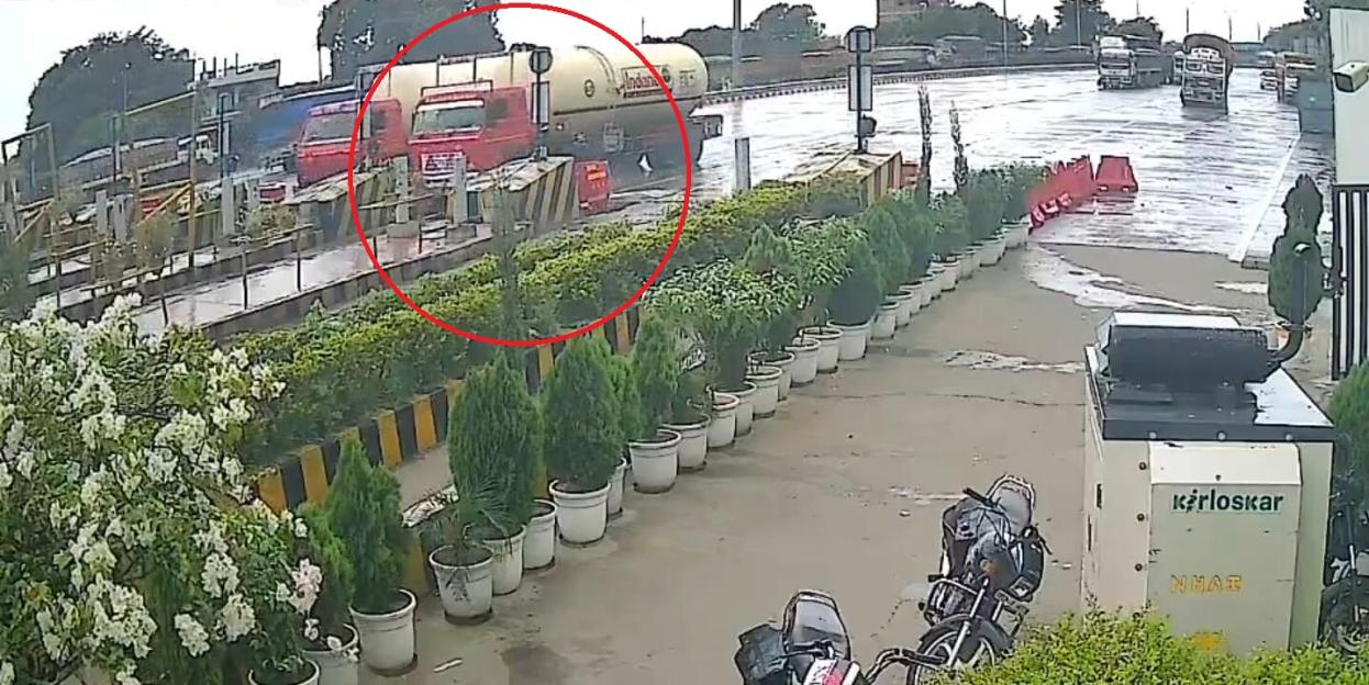 VIDEO: Five dead after petrol tanker crashes and explodes at toll booth