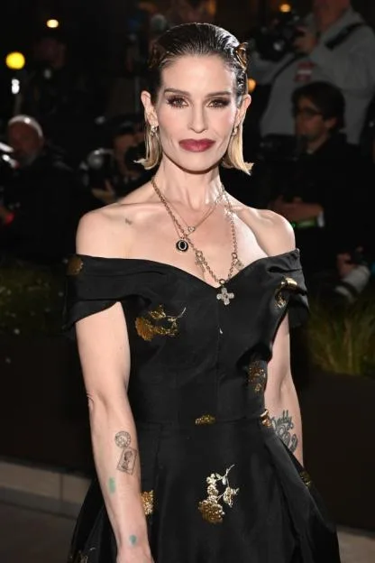 Kelly Osbourne attends amfAR London 2026.
