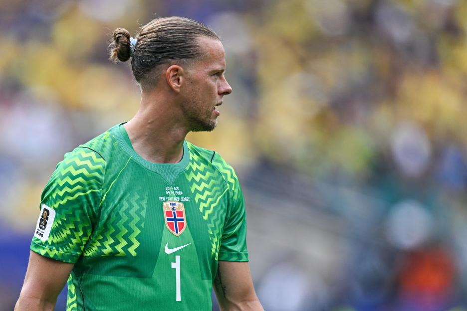 Everton Enter Transfer Battle for 35-Year-Old Norway World Cup Star Amid Interest from Man City and Leeds