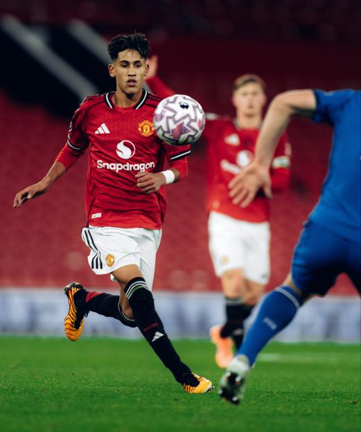 Man Utd Holds Urgent Meeting to Prevent 15-Year-Old Wonderkid JJ Gabriel from Leaving