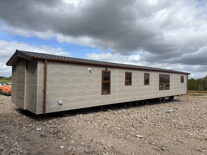 W8media..NO CREDIT.w8media flamstead travellers camp ..A new travellers camp in the Hertfordshire village of flamstead , where locals have attacked their machinery on site . Sun exclusive interview with the travellers, please see story for more info.