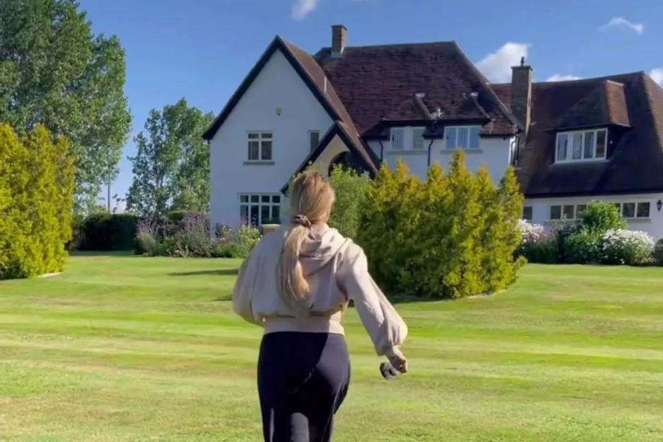 Mrs. Hinch Welcomes a New Addition to Hinch Farm: Exciting Update from the Mom of Three!