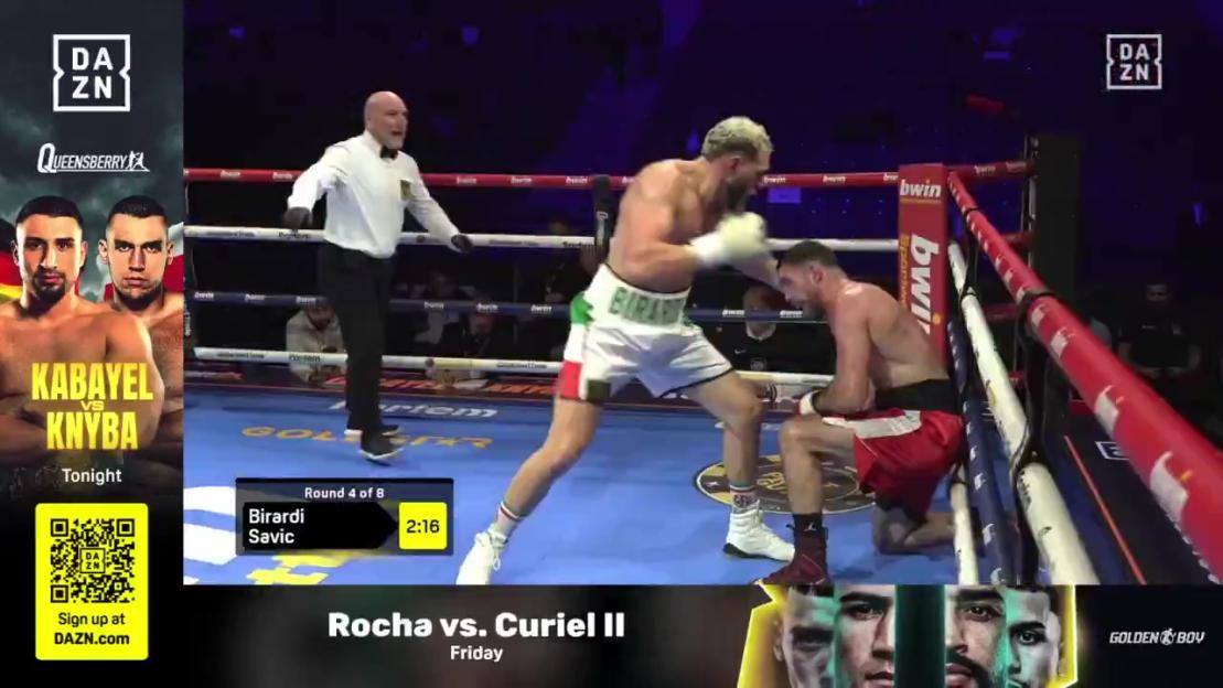 'Boxer Escapes Disqualification After Shocking Illegal Move, Fans Outraged Over Controversial Victory!'