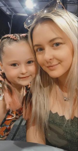 Girl dies after suspected eye strain from playing Roblox turned out to be tumour