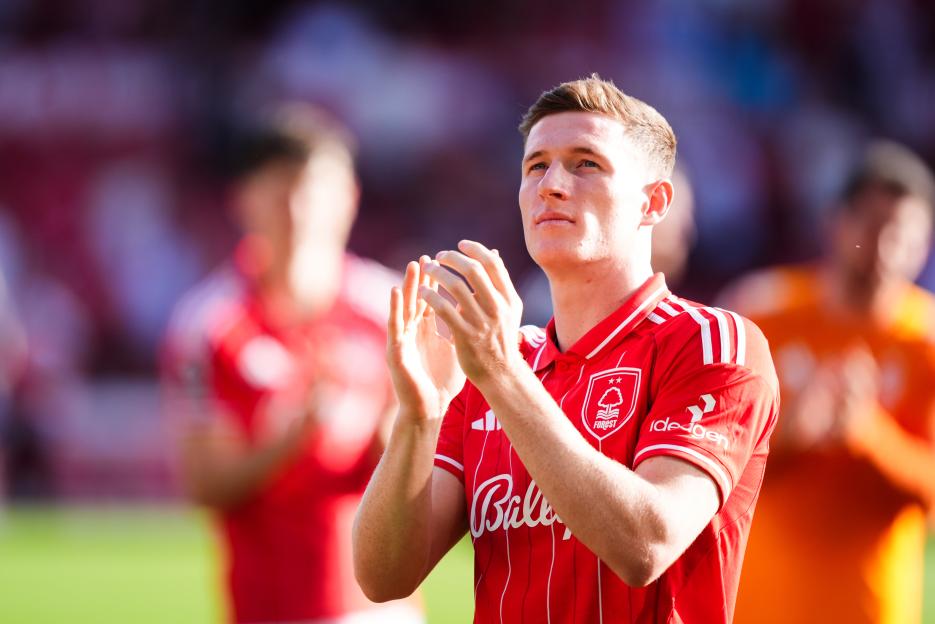 Unbelievable Throwback: £116 Million Elliot Anderson Leaves Man Utd Stars and Fellow Premier League Ace Dazed!