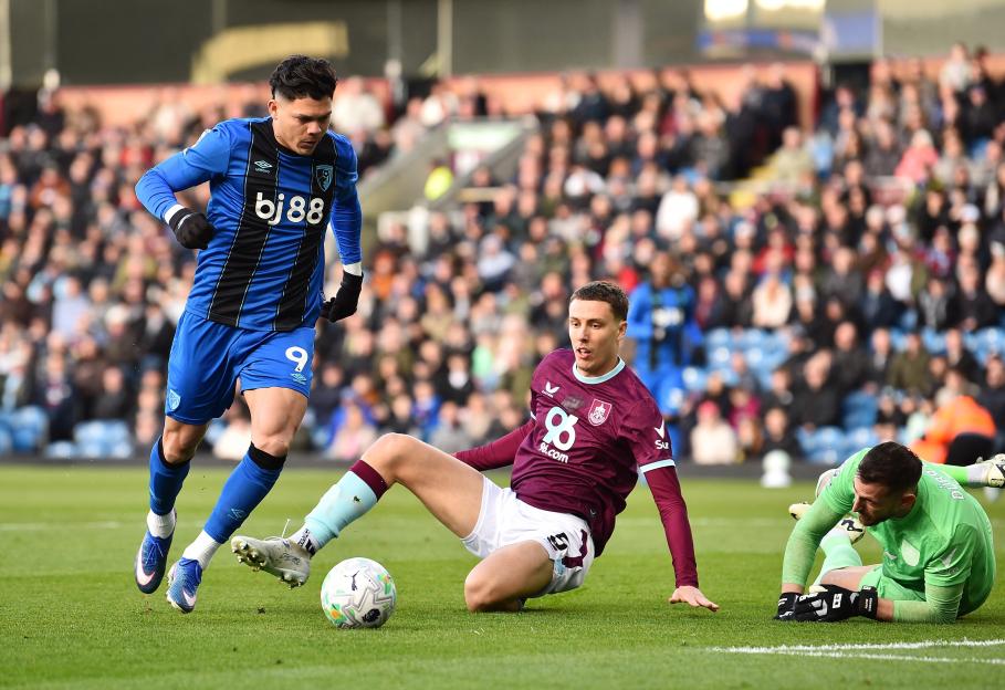 Premier League - Burnley v AFC Bournemouth