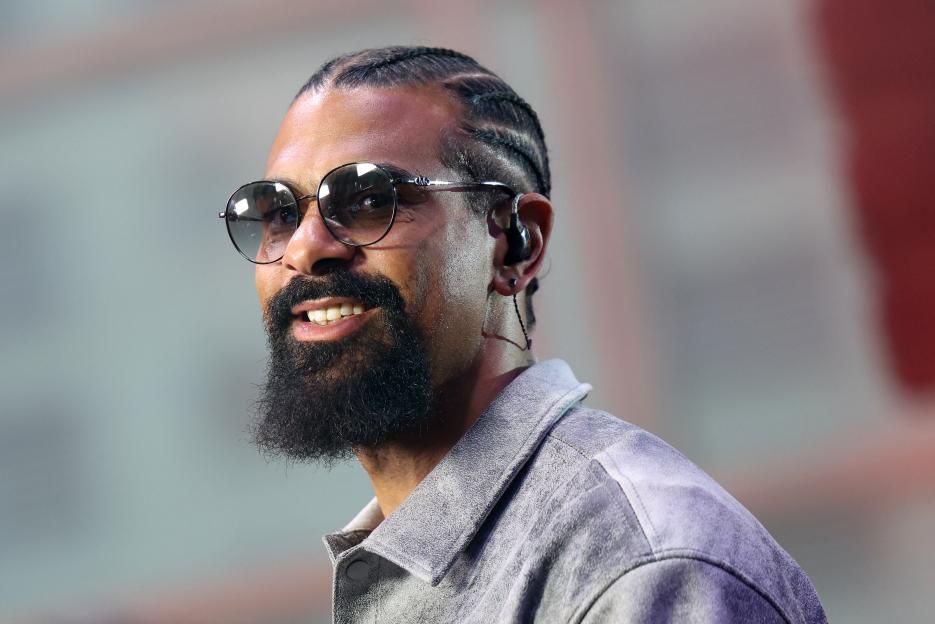 BOX-GBR-HEAVY-FURY-MAKHMUDOV