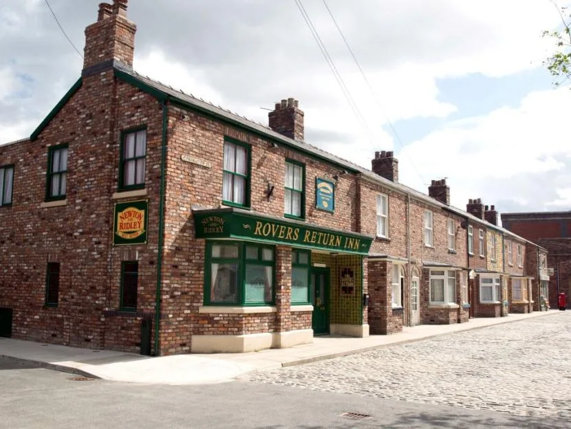 Coronation Street fans baffled as major building ‘vanishes’ from iconic street