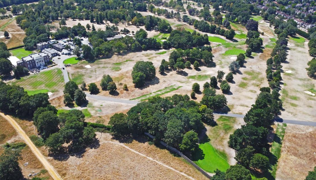 Unseen drought, golf courses¿ Aldwickbury Park Golf Club, Dunstable Downs Golf Club, Brocket Hall Golf Club, Harpenden Common Golf Club featuring Bamville Cricket Club playing on par 5 3rd hole each Sunday. The Richmond Golf Club, Harpend