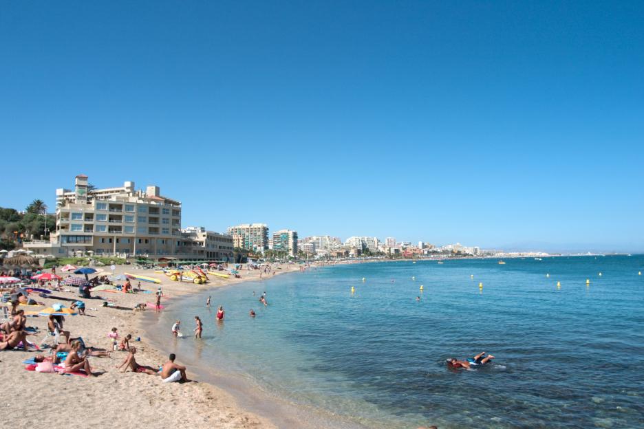 British Tourist Arrested After Allegedly Pushing Partner Down 7-Foot Drop in Costa del Sol, Resulting in Traumatic Brain Injury