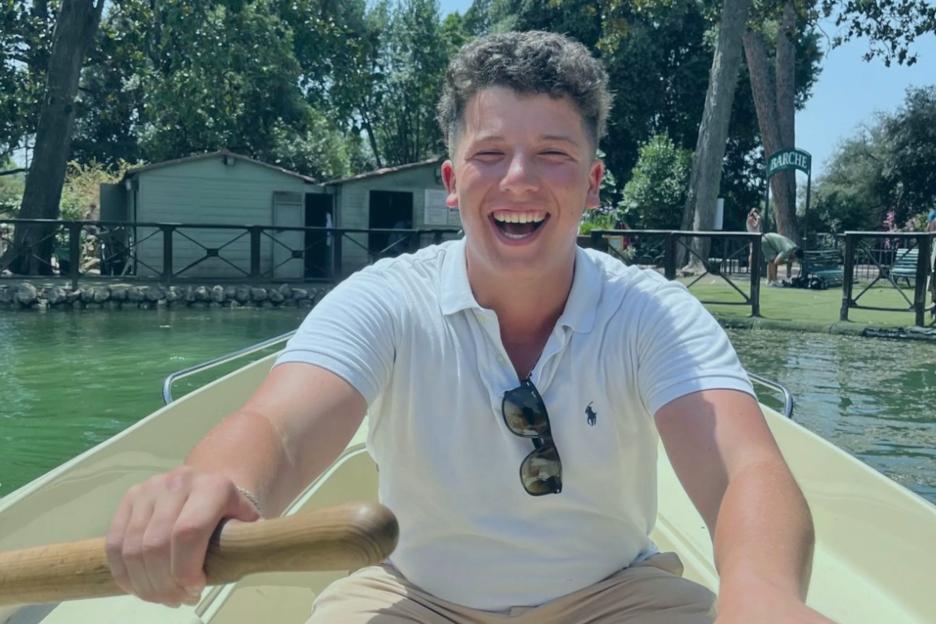 Heartfelt Tributes Pour In for 21-Year-Old Engineer Who Tragically Fell from Apartment Window While Visiting Friends