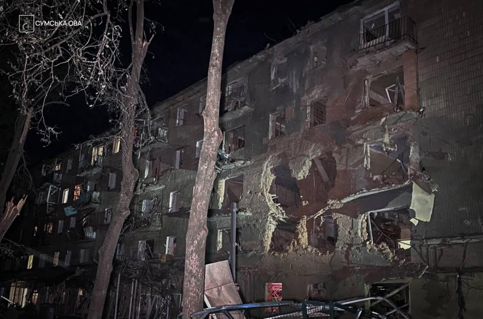 Russia hits Sumy injuring dozens of civilians and killing at least 4, including a girl, 5, who died next to her mother, 34.