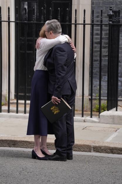 Starmer premiership crisis