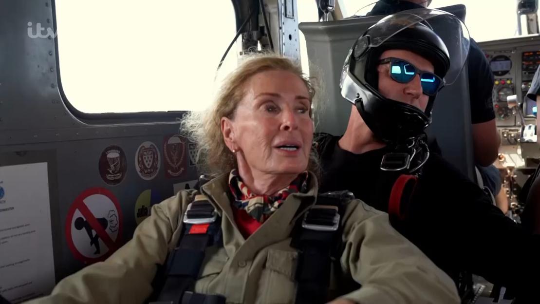 NINTCHDBPICT001072575320