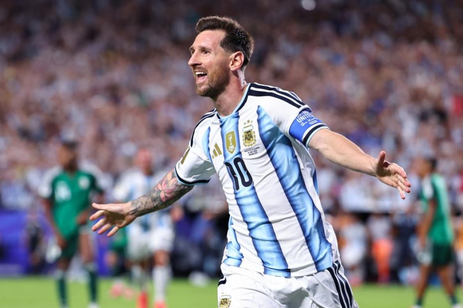 Lionel Messi Scores Hat-Trick Against Algeria, Ties for Most World Cup Goals in History!