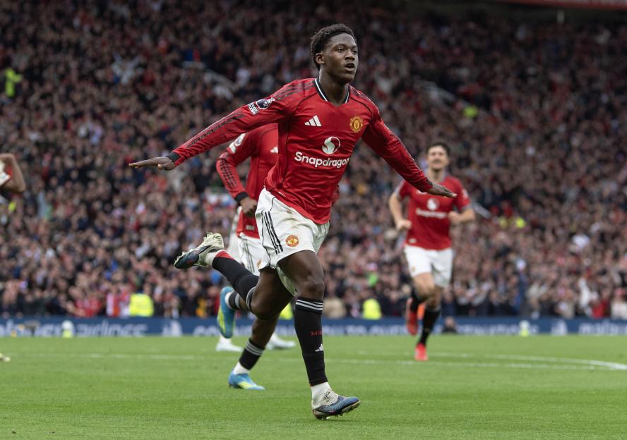 Manchester United v Liverpool - Premier League