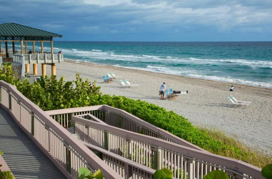 Park Pavilion, South Beach Park, Boca Raton, Florida.