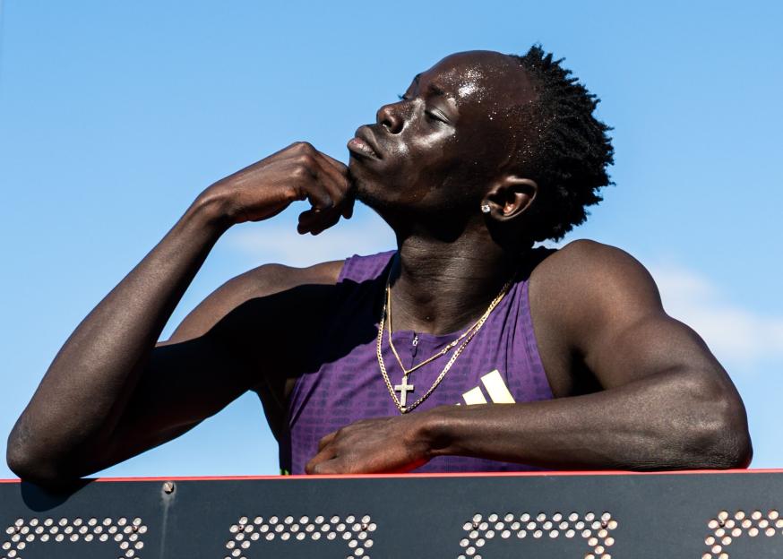 'Record-Breaking Shock: 18-Year-Old Star Obliterates Usain Bolt's 22-Year Sprint Record!'