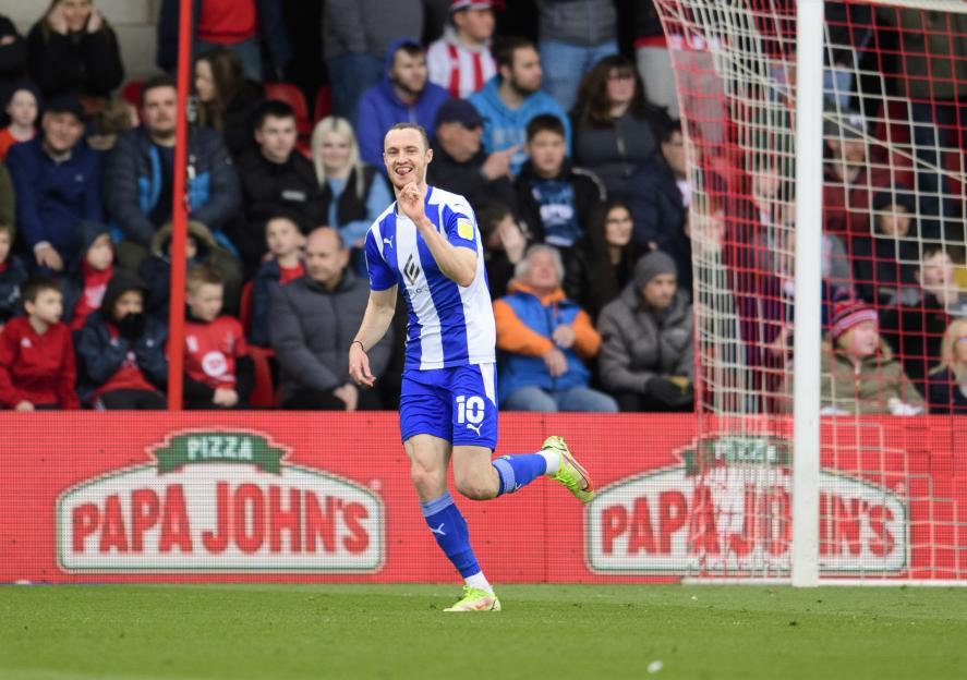 Lincoln City v Wigan Athletic - Sky Bet League One