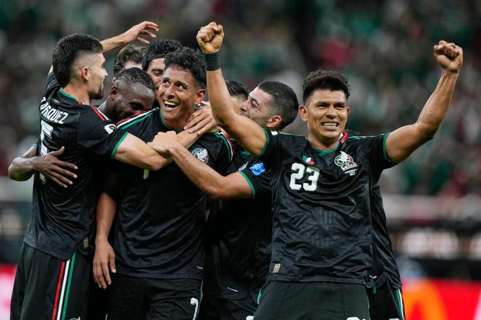 Mexico Makes History as First Team to Secure Round of 32 Spot in 2026 World Cup!