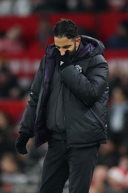 Manchester United v Everton - Premier League - Old Trafford