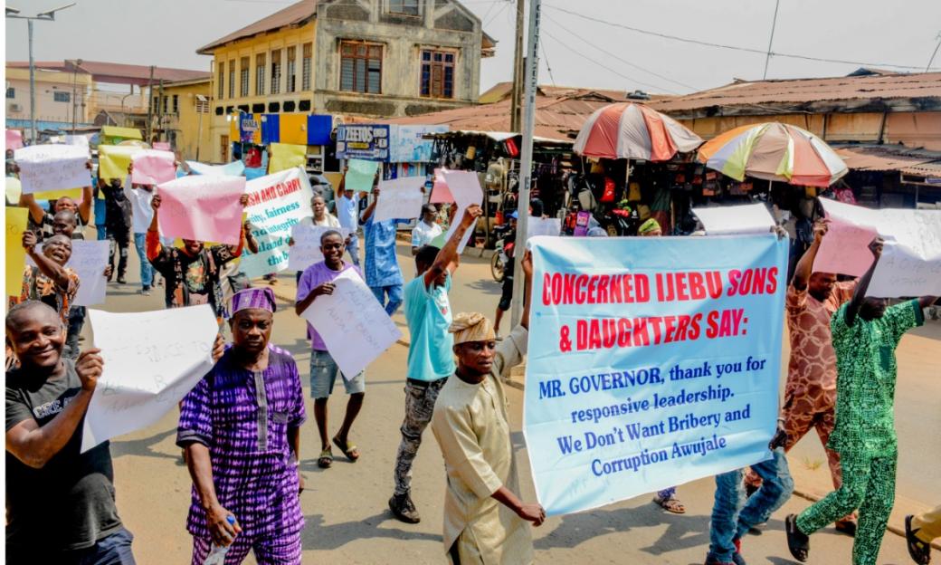 'Awujale Stool Controversy: Protesters Call for Suspension and Tough Penalties on Bribery'