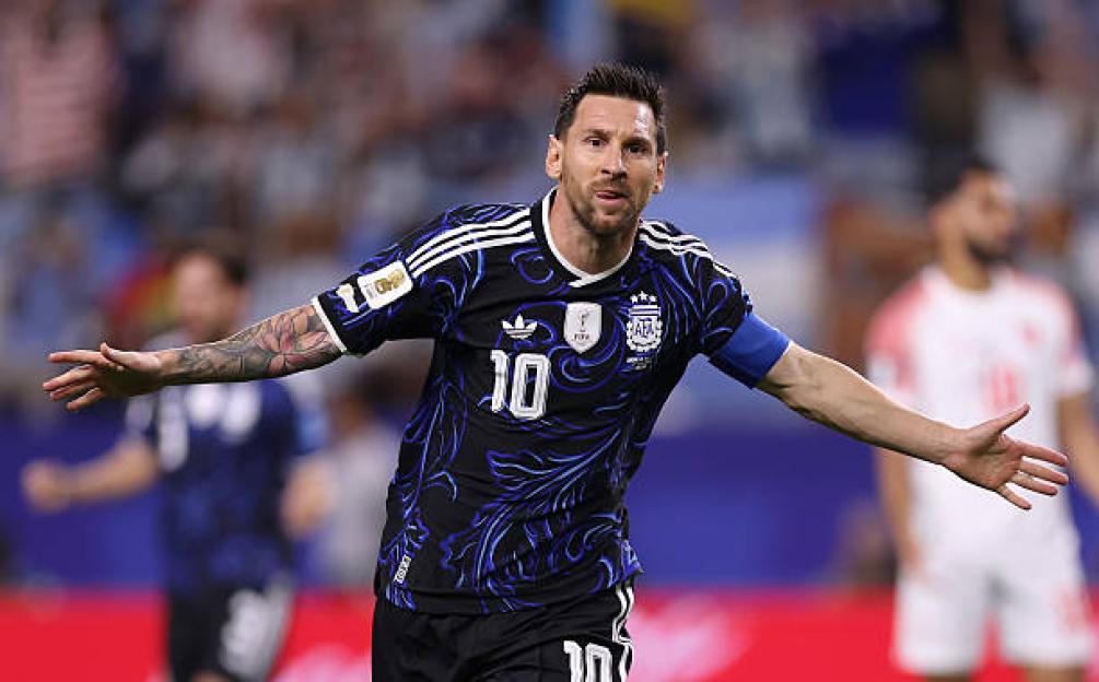 'Jordan 1, Argentina 3: Lionel Messi Shatters World Cup Records and Pulls Ahead in Golden Boot Race!'