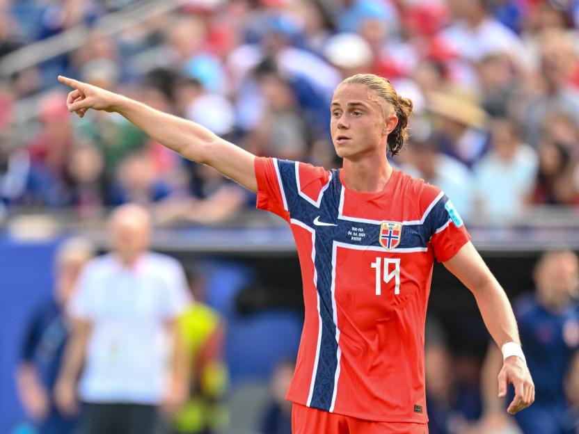 'Discover the Norwegian Star with a Scouse Accent Aiming to Knock Out the Three Lions While His Family Cheers from England!'