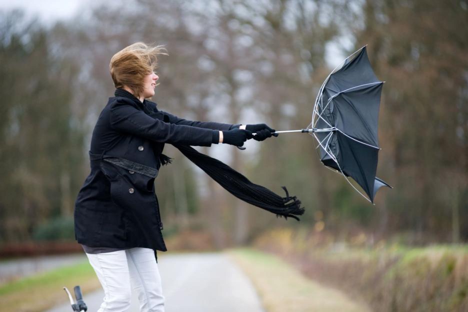 'Christmas Day Weather Alert: Met Office Warns of 65mph Winds and Cold Health Risks'