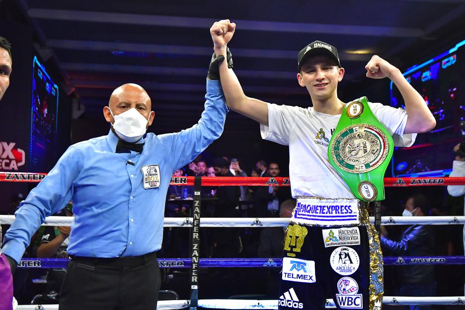 David Picasso v Edixon Perez - Fight Night