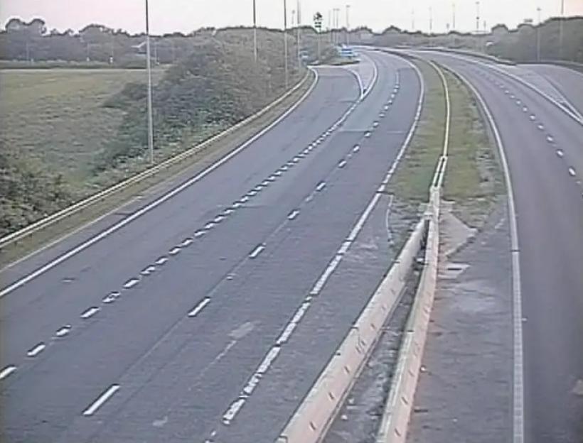 M53 Shut Down After Major Early Morning Crash: Drivers Face Significant Delays as Police Respond