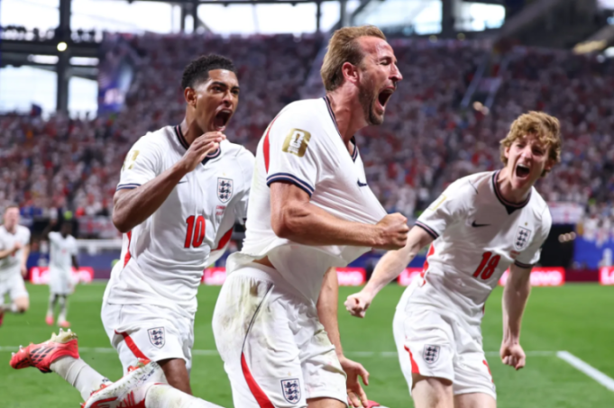 'Harry Kane's World Cup Brilliance Sparks Knighting Calls in England'