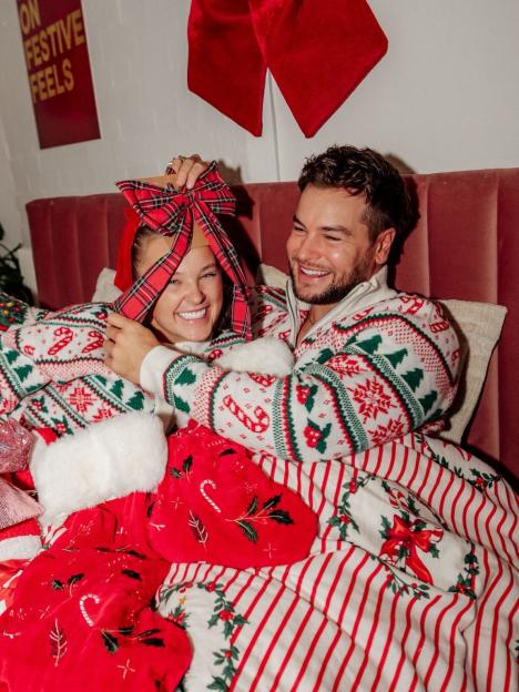 'JoJo Siwa and Chris Hughes Open Up About Their First Christmas Together—Plus, Her Hints About a Ring!'
