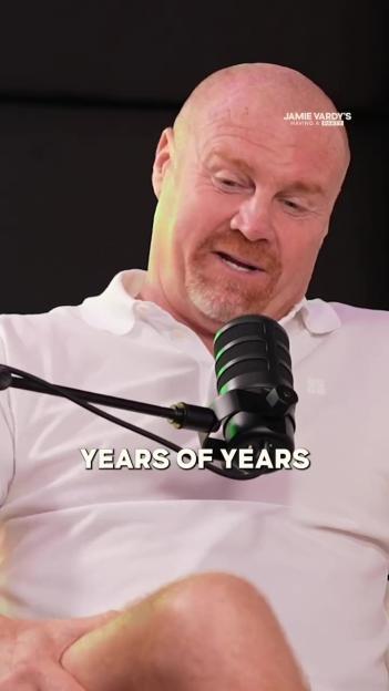 'Sean Dyche's Hilarious Take on His Curry Order Has Fans in Stitches: 'Is That a Pint of Gaviscon?''