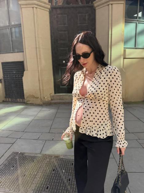 'Jack P Shepherd's Wife Hanni Flaunts Her Baby Bump and Shares Exciting Pregnancy Milestone!'