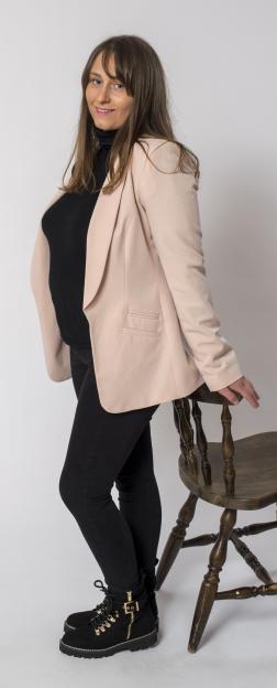 NINTCHDBPICT000402174437