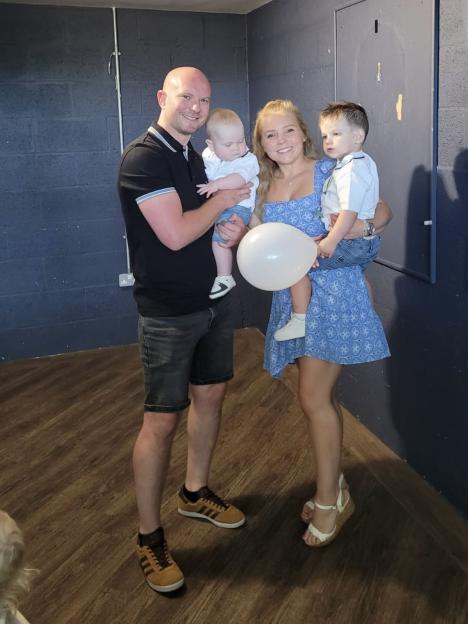 NINTCHDBPICT001049958721