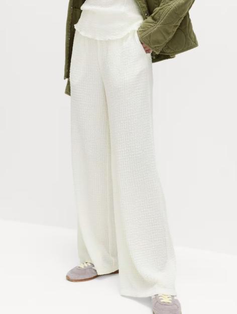 NINTCHDBPICT001059869883