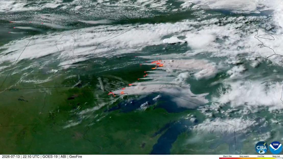 CIRA imagery of wildfires in northern Minnesota and Ontario