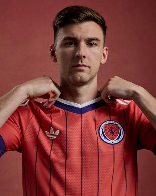 NINTCHDBPICT001068983067