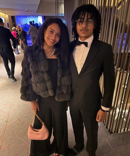 NINTCHDBPICT001073933083