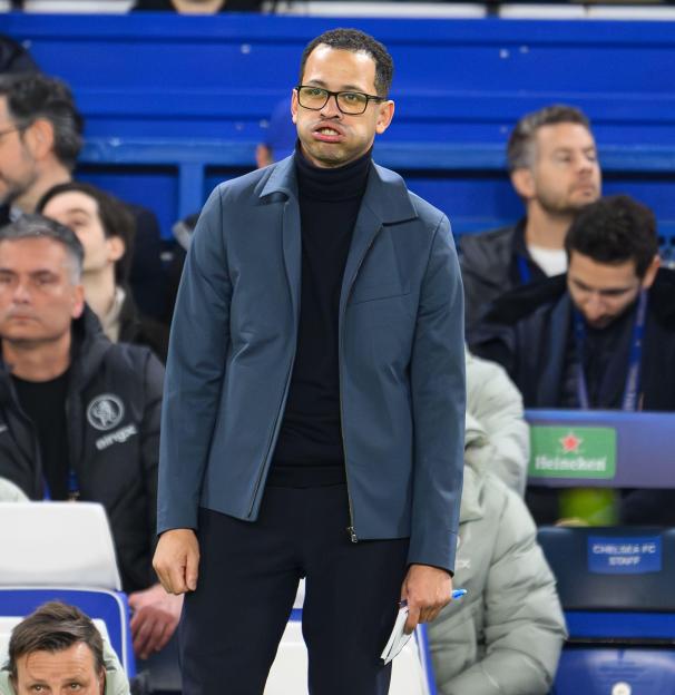 Chelsea v Paris Saint-Germain - Champions League - Stamford Bridge. Chelsea Manager Liam Rosenior. Picture : Mark Pain / Alamy Live News